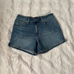 Levi’s Shorts 