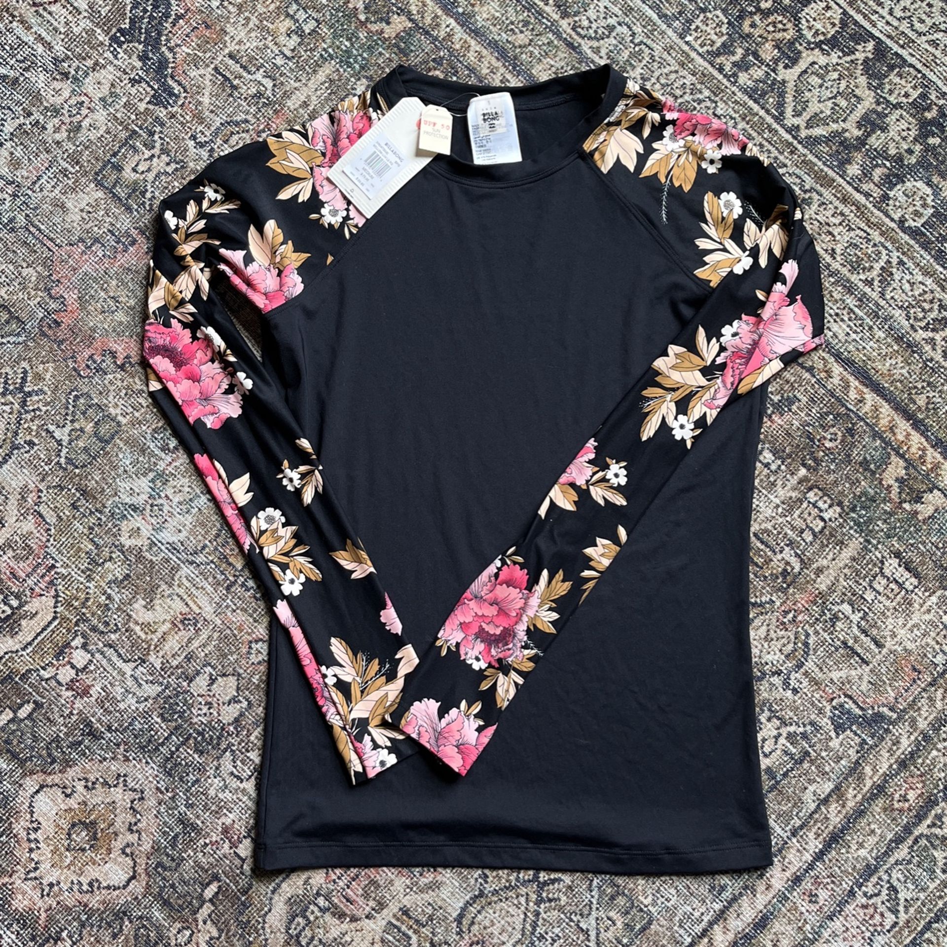 Billabong Women’s Rash guard - Medium