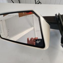 GMC Acadia Mirror 