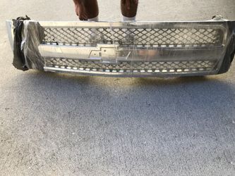 Chevy Chrome Grill