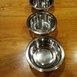 3 Metal Mixing Bowls Large