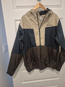 Columbia windbreaker