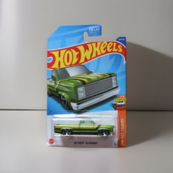 Hot Wheels | 1983 Chevrolet Silverado | 7/10 | 114/250 | HW Hot Trucks | New | HCV33