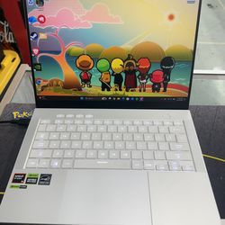 ASUS ROG Zephyrus G14 (2024) – Ryzen 9 / RTX 4070 / 32GB RAM / OLED – Excellent Condition