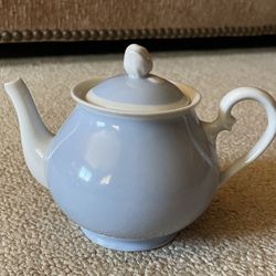 Vintage Italy Richard Ginori Teapot