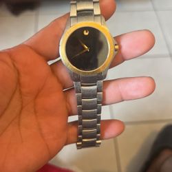 Movado De Pila