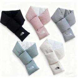 Brand new the north face puffy scarf