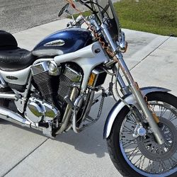 2003 Suzuki Intruder 1400