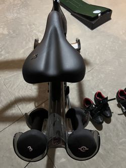 2019 Peloton Bike Plus Excellent Condition Size - Clifton, NJ