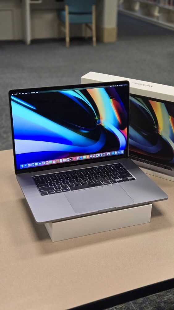 Apple Macbook Pro 16 inch A2141 i9 16GB 1TB running Mac OS Sequoia and Windows 10 Pro