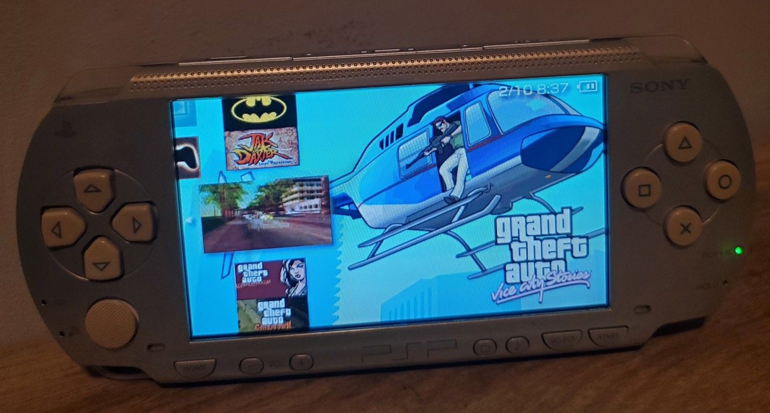 PSP Modded With Games