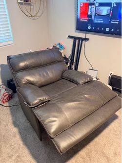 Power Reclining Chair