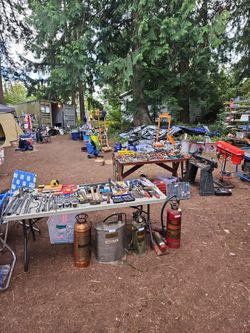 !!Yard sale Bonney lake!! August 2nd