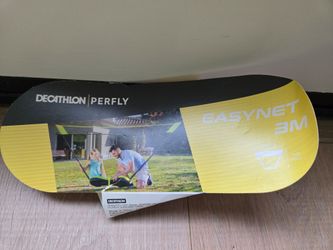 Badminton net and racquets