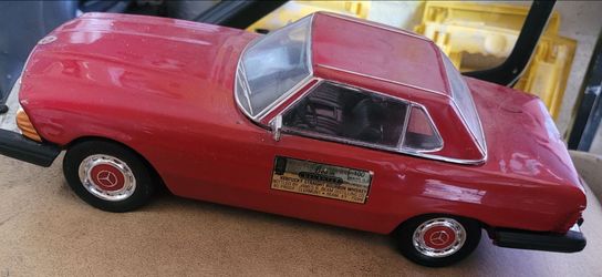 JIM BEAM 1974 RED MERCEDES BENZ 450SL EMPTY WHISKEY CAR