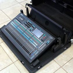 Allen and Heath Q32 Digital Mixer