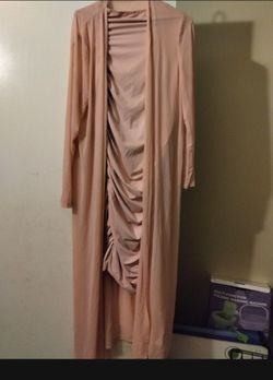 Vestidos y vestidos de maternidad.