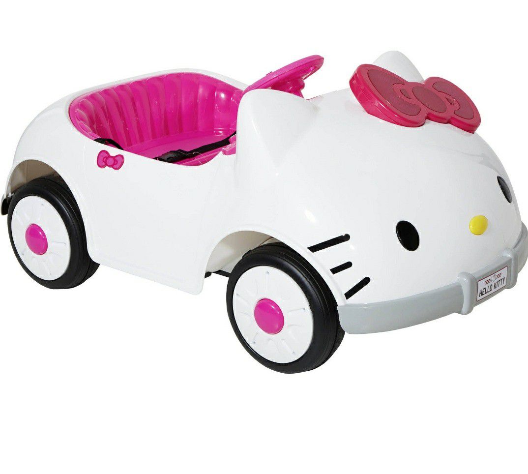 Hello Kitty car