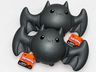 Squeeezy Halloween Bat Squishy Toys🦇