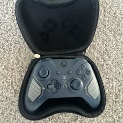 Xbox Fancy Controller With The Cover Case