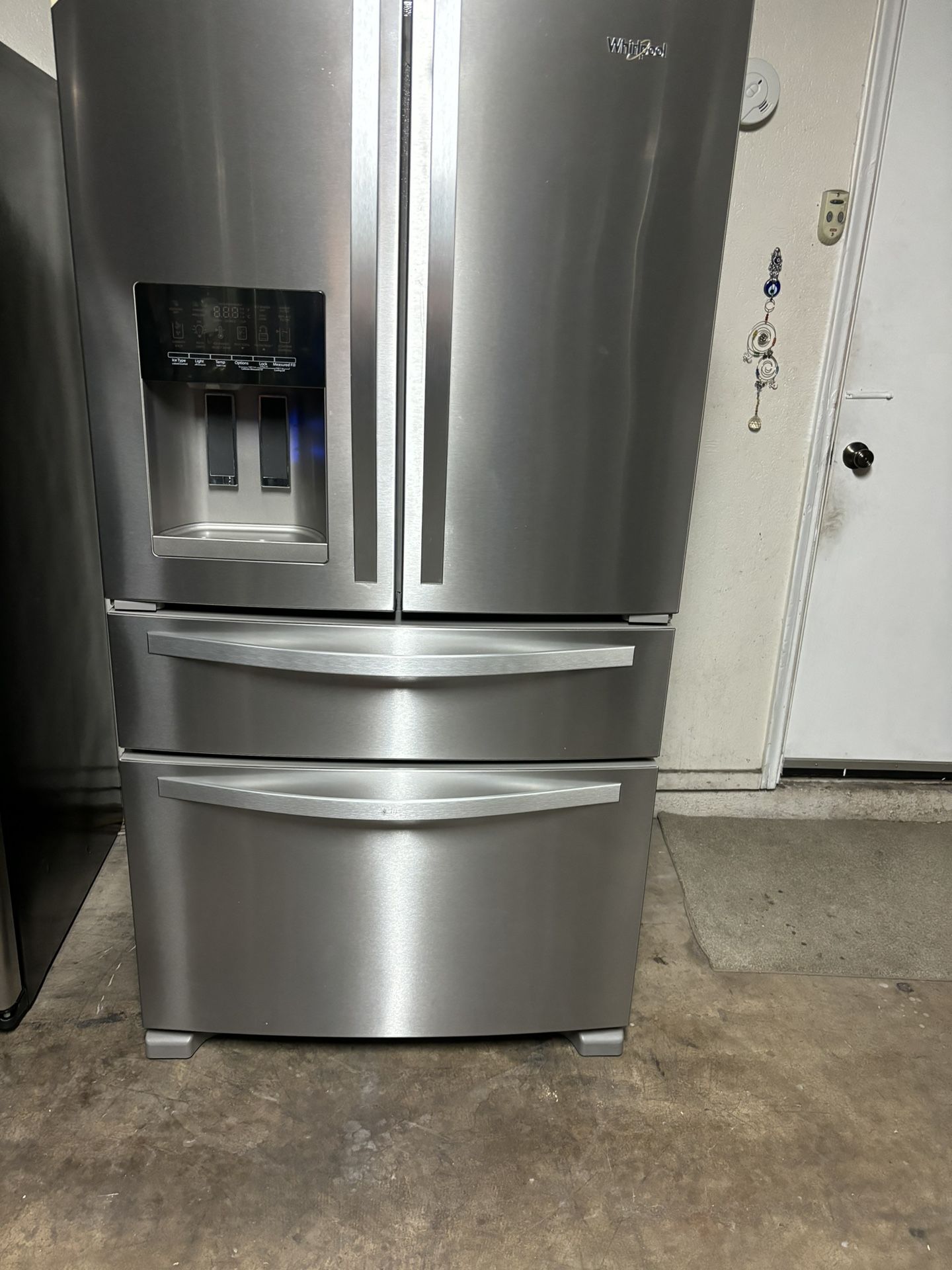 Fridges For Sale Are Plugged In Free Deliver