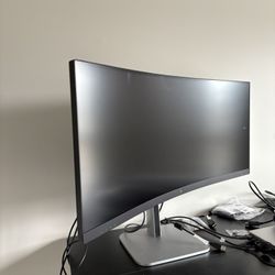 HP series 5 Pro 534 (Curved Monitor )