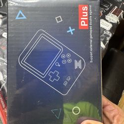 Brand New Handheld Rechargeable Game Console 400 Games