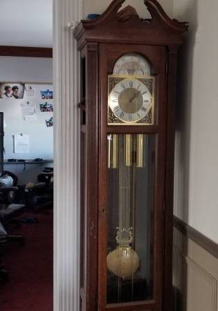 Antique Grand Father Clock - $90 (Barrington)