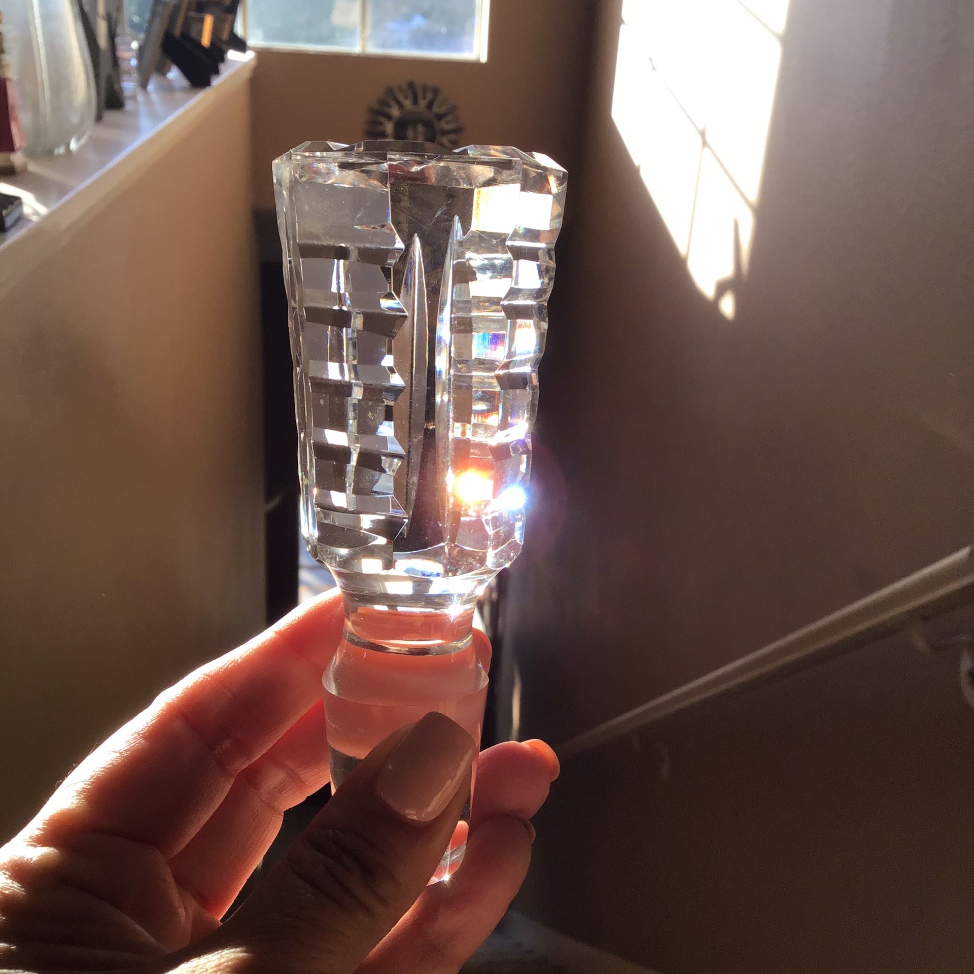 Heavy Clear Cut Crystal Bottle Stopper