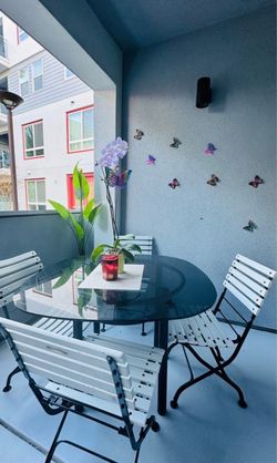 Semi Round Glass Table