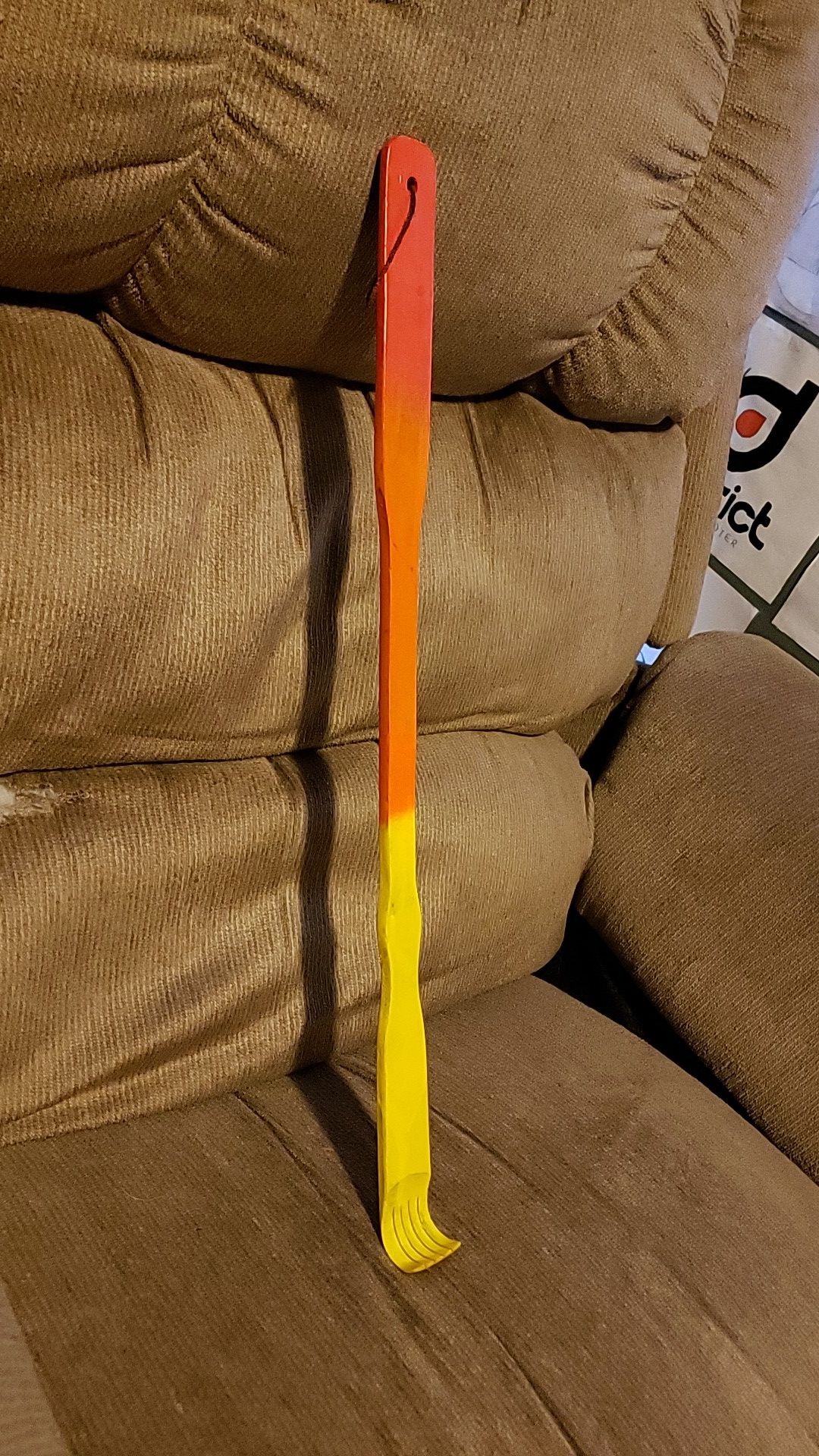 Back scratcher