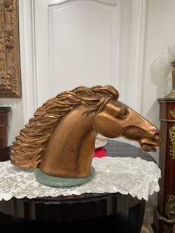 Beautiful Vintage Large Horse Head Sculpture🌷