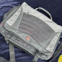 Swiss Gear Black Messenger Bag Laptop Crossbody Bag