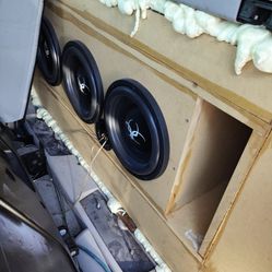 Subs, Box And Amp "!Will trade!"