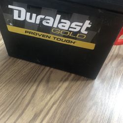 Duralast gold barttery