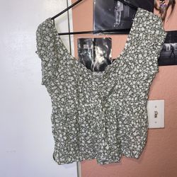Green flower top 