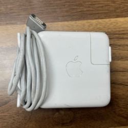 Apple MacBook Mag Safe 2 Charger 45 Watt