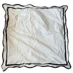 Pottery Barn Teen Emily & Meritt Ivory Black Scalloped Pillow Case Sham 26” X 20  Add a touch of sophistication to your teen's bedroom with this Potte