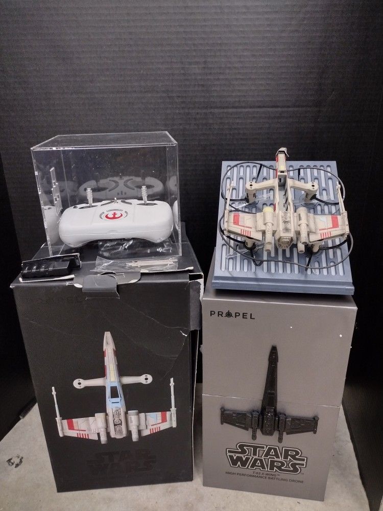 Propel Star Wars T-65 X Wing Drone w/ Collectors Box. Pre-Owned Retail $150