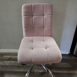 Pink Desk Chair