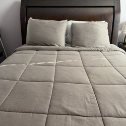 Queen Size Bed Frame 