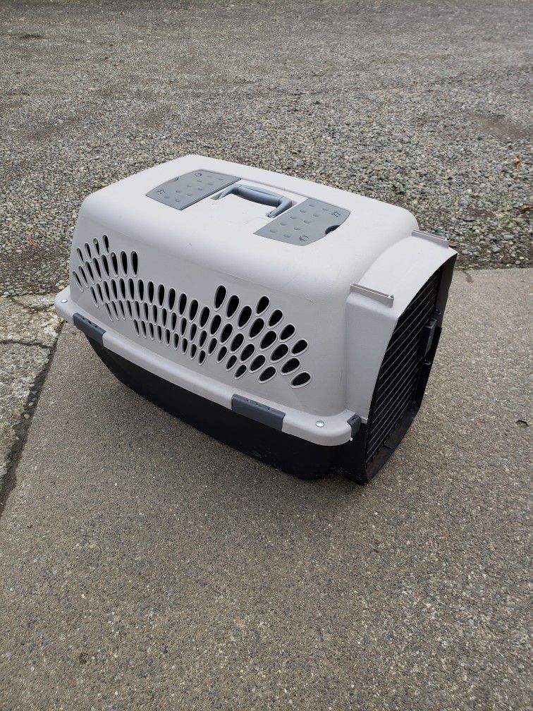 Small high Quality DOG Kennel