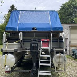 24 foot pontoon boat