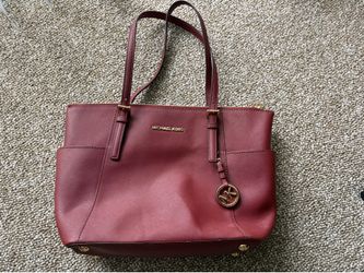 Michael Kors burgundy tote bag