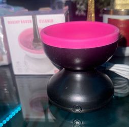 Makeup Brush Cleaner