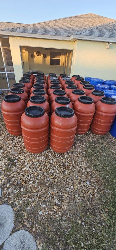 Plastic Tank 58 Gal Food Grade Removable Lids