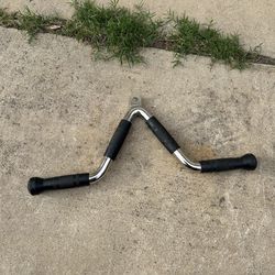 Lat pull Attetchment