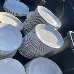 Send me your number or I might not reply - Homer Laughlin Best China HD Round & Oval Set  168 pieces total  19- 11" Round dinner plates 38- 9" Round d