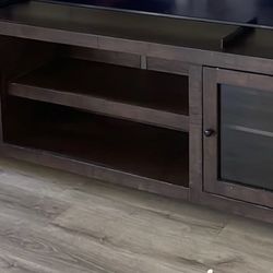 Wooden Tv Stand/Shelf