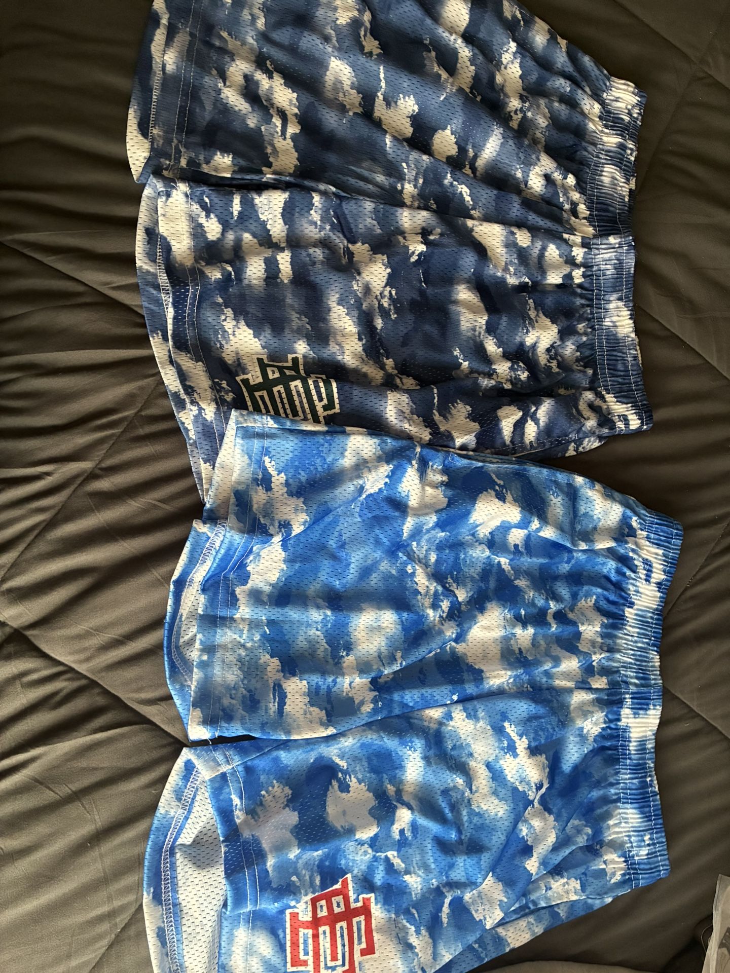 EE shorts 
